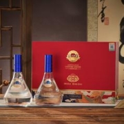泸州老窖定制酒龙凤銮白酒礼盒500ml*2