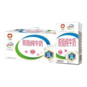 伊利 脱脂纯牛奶250ml*24盒 0脂肪 11月产