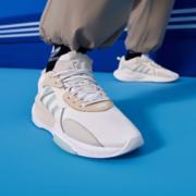 20点！adidas 阿迪达斯 HI-TAIL 男女款运动休闲鞋 ID1128