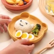 迪迪尼卡 宝宝餐盘硅胶吸盘一体式防摔儿童餐具小熊辅食碗婴儿专用