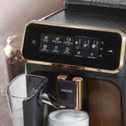 PHILIPS 飞利浦 龙年春节送礼推荐全自动咖啡机3系EP3146家用/办公室意式咖啡机家用全自动磨豆研磨一体萃取现