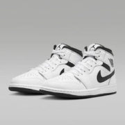 限移动端、京东百亿补贴：Jordan AJ1 AIR JORDAN男子运动鞋反转熊猫黑白中帮缓震板鞋DQ8426-132 40