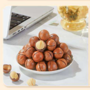 PLUS会员：良品铺子 澳洲夏威夷果500g