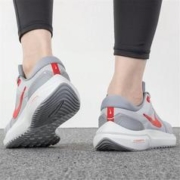 NIKE 耐克 AIR ZOOM VOMERO 16女鞋减震透气跑步鞋运动鞋