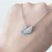 京东百亿补贴、PLUS会员：SWAROVSKI施华洛世奇 小号渐变蓝天鹅项链 5512094