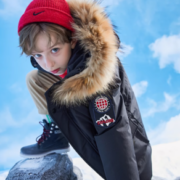 88VIP！SNOWFLYING雪中飞男童洋气大毛领 羽绒服