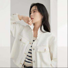 限尺码：对白 女式复古短款牛仔外套