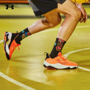 安德玛 UNDERARMOUR）春夏库里Curry HOVR SPLASH 3男子运动篮球鞋3026891 橙色800 43