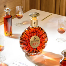 人头马（Remy Martin） XO 优质香槟区 干邑白兰地 洋酒 1500ml 有码