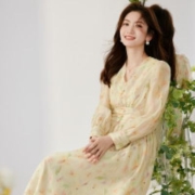 YIGUE 亦谷 碎花连衣裙