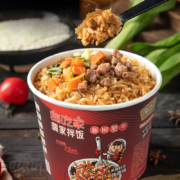 嗨吃家藤椒肥牛 自热米饭 4桶*100g