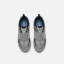 SKECHERS 斯凯奇 新款男鞋轻盈舒适缓震跑步鞋透气网面软底运动休闲鞋