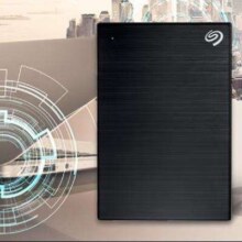 plus会员：SEAGATE 希捷移动硬盘 USB3.0 希捷铭加密硬盘 2.5英寸 机械移动硬盘 拉丝金属外观 数据恢复 黑+32G U盘 套装 1TB