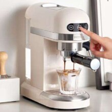柏翠咖啡机家用小白醒醒意式浓缩咖啡机全半自动家用小型打奶泡