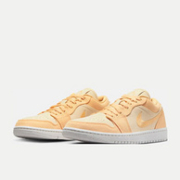 AIR JORDAN 耐克乔丹 AJ1 LOW SE 女子运动鞋 DV0426-200
