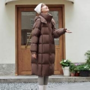 TANBOER 坦博尔 高充绒量长款羽绒服女过膝加厚高级感女装美拉德外套