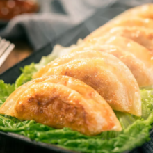 PLUS会员！bibigo 必品阁 饺子速冻早餐速食 韩式传统煎饺250g