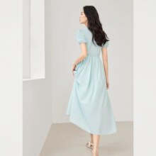10点：对白 女士 拼接面料小气泡袖中长连衣裙