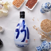 汾酒 青花30 清香型白酒 53度 500ml 礼盒装 海外版