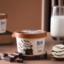 plus会员：伊利  冰淇淋雪糕组合90克*18杯 甄稀5口味90g8杯+(奶昔杯10杯)