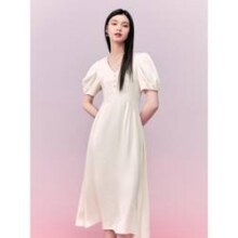 PEACEBIRD WOMEN 太平鸟女装 夏季气质连衣裙泡泡袖V领米色法式长裙