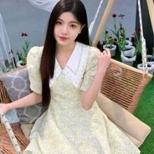 Semir 森马 泡泡袖肌理连衣裙