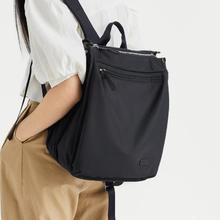 莱夫 时尚通勤双肩包女2024轻便旅游背包大容量电脑包学生书包
