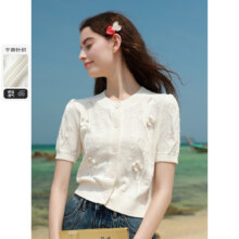 三彩 2024夏款 立体花朵针织衫圆领泡泡袖毛衣开衫