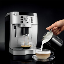 PLUS会员：De'Longhi 德龙 Delonghi 德龙 ECAM22.110.SB 全自动咖啡机 银色