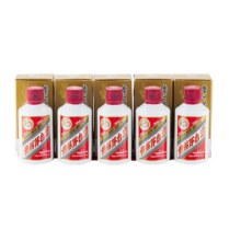 拼多多百亿补贴:贵州茅台酒53度飞天100ML*5瓶送礼盒23年-24年随机发货【5天内发货】