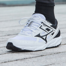 Mizuno 美津浓 Maximizer 23 男女款跑鞋 K1GA210002