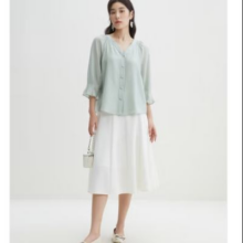 DUSHU 独束 大码女装通勤气质感衬衫女百搭V领上衣2024夏季新款