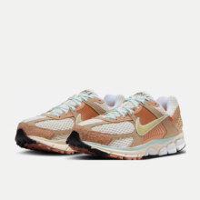 NIKE 耐克 男子运动鞋 ZOOM VOMERO 5 FN8889-181