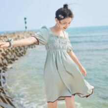 米莱达 撞色泡泡袖娃娃裙子