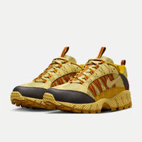 NIKE 耐克 AIR HUMARA QS 男子运动鞋 FJ7098-701 39
