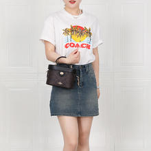 COACH 蔻驰 女士老花盒子包新款水桶斜挎通勤包正品