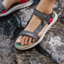 adidas 阿迪达斯 HYDROTERRA魔术贴户外徒步凉鞋