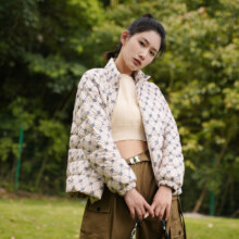 15日10点：BOSIDENG 波司登 短款直筒羽绒服 颜色任选