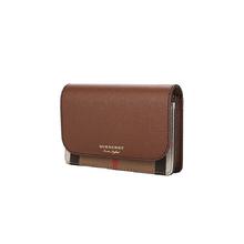 BURBERRY 博柏利 欧洲直邮BURBERRY/博柏利女士粒面皮革驼色优雅格纹斜挎包单肩包