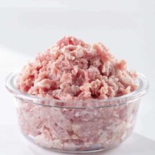 京东百亿补贴、Plus会员:鲁南顺发生态黑猪肉馅 2kg