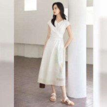 需首单礼金：DUIBAI 对白 冯玮联名V领搭片设计女式无袖连衣裙 EDQ165X