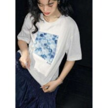 KUOSE 阔色 白色设计感印花图案短袖T恤女
