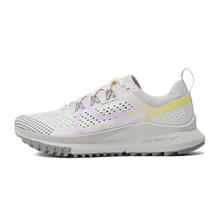 NIKE 耐克 女子REACT PEGASUS TRAIL 4跑步鞋FZ5060-095