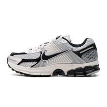 NIKE 耐克 女鞋ZOOM VOMERO运动鞋跑步鞋法雅官方HQ1182-001