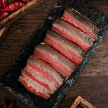垚喆云湖南腊肉湘西土猪腊肉柴火烟熏柴火五花带皮500g袋装【临期清仓】