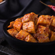 Be&Cheery 百草味 烧烤味牛板筋125g零食麻辣牛肉干办公室小吃小包装休闲