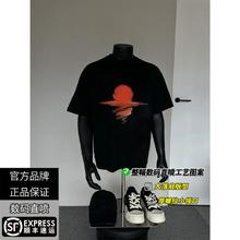 VERAFCA 情侣装夏季装2024新款高级感小众设计感数码直喷短袖t恤男女上衣