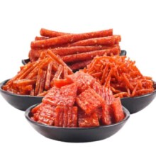 PLUS会员: 林客食光 辣条辣丝小面筋大礼包 900g 15包
