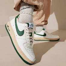 NIKE 耐克 AIR FORCE 1 07 女子运动鞋 DZ4764