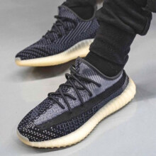 京东百亿补贴、Plus会员:阿迪达斯 adidas 三叶草椰子350 Yeezy Boost透气跑步鞋 FZ5000